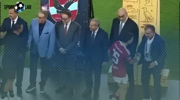 زيزو يرفض مصافحة نائب رئيس الزمالك وسط توتر في مواجهة الأهلي